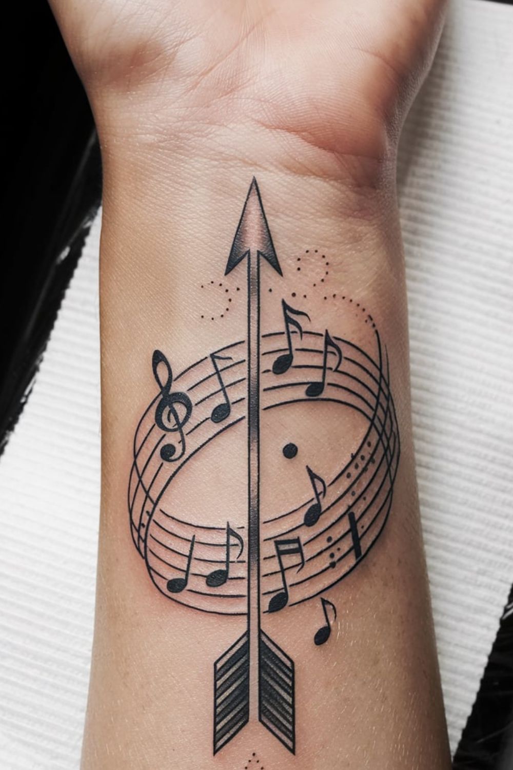 Small Arrow Wrist Tattoo Ideas for Women