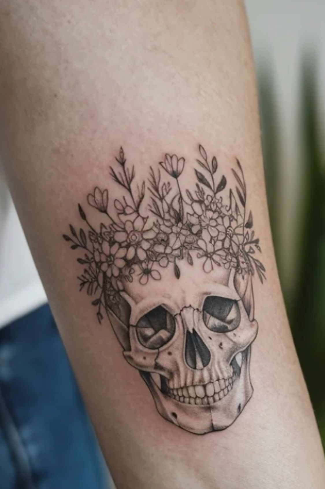 Small Skull Wrist Tattoo Ideas for Women